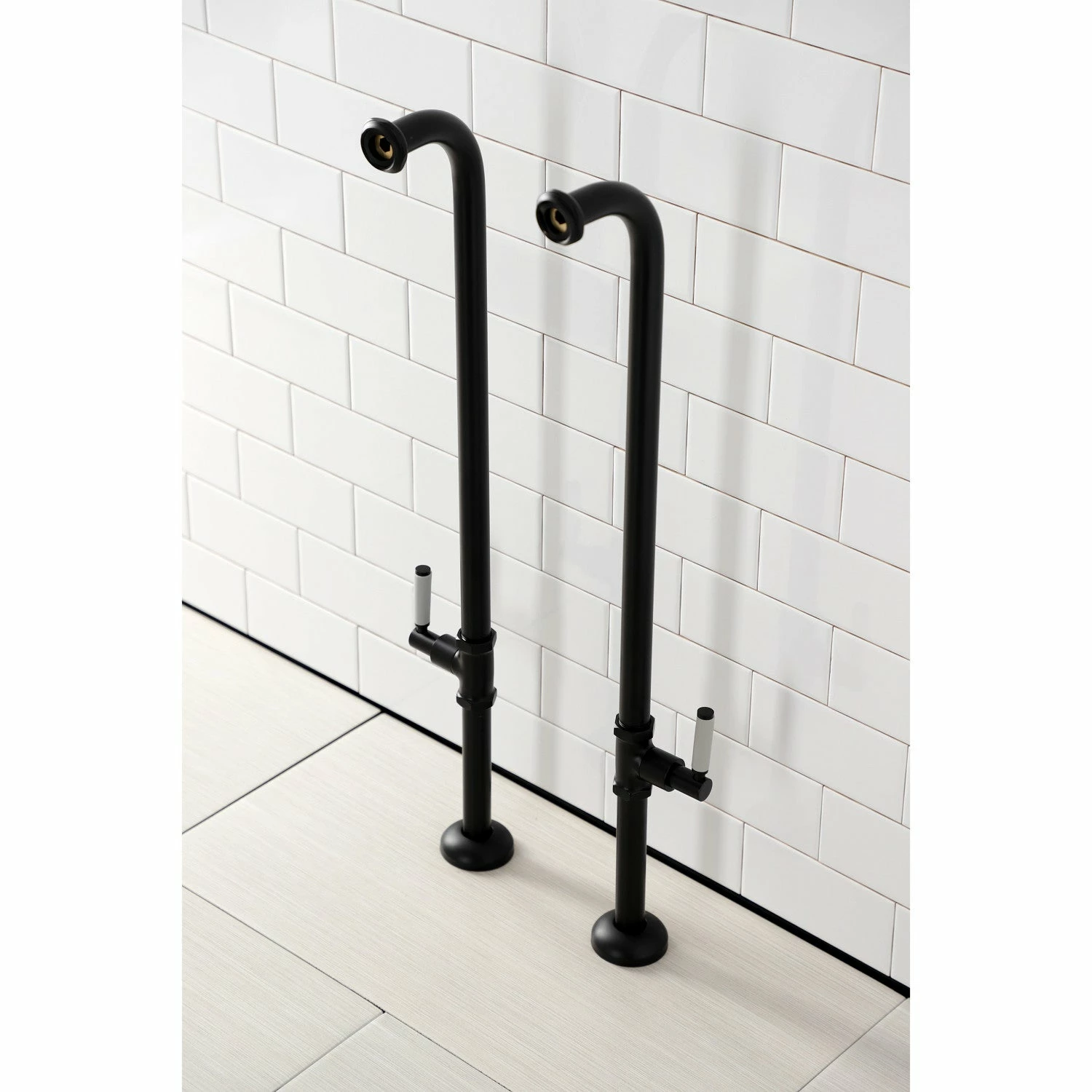 Concord AE810S0DKL Freestanding Tub Supply Line, Matte Black - Image 4