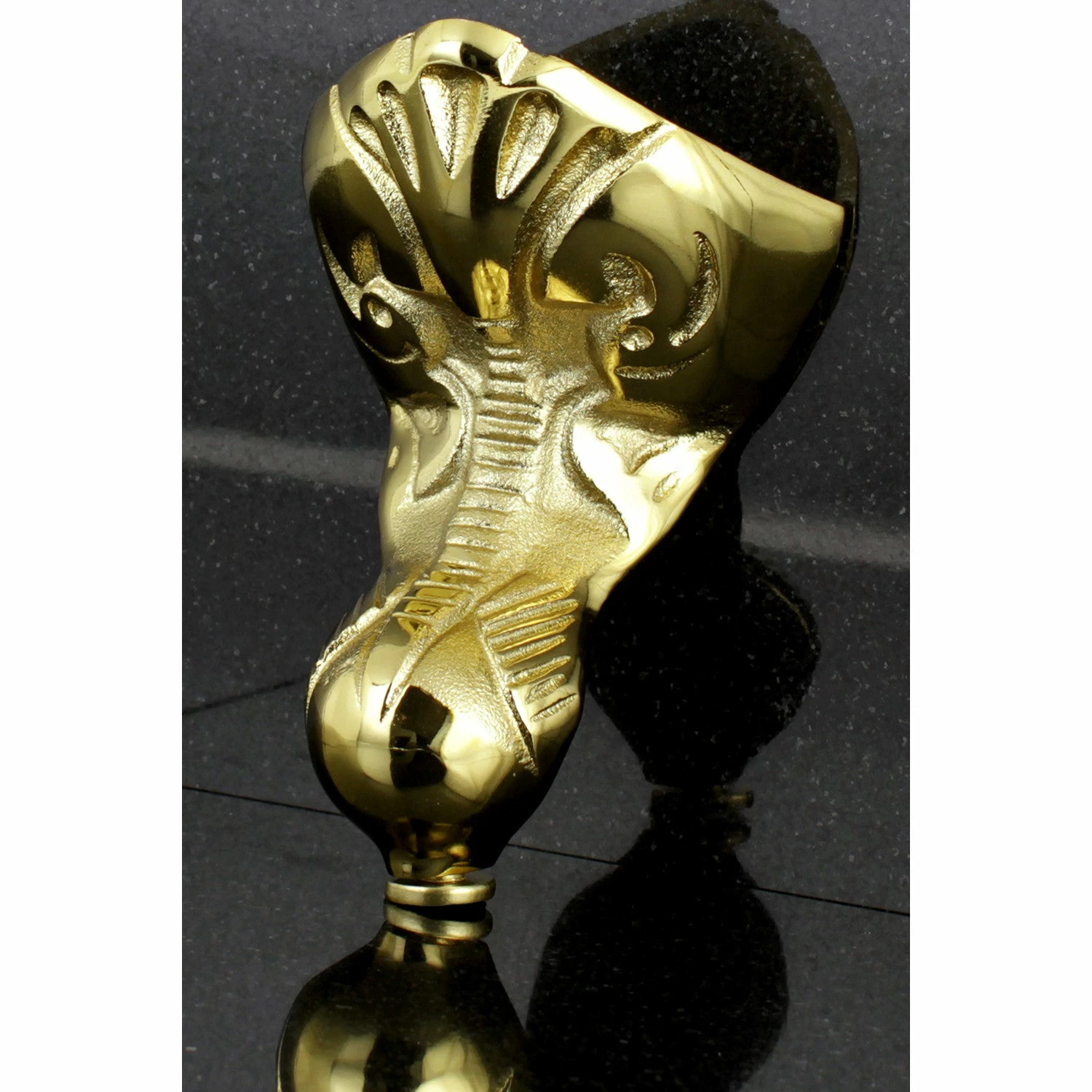 Aqua Eden NHVCTZT2 4-Piece (Set) Tudor Brass Tub Feet, Polished Brass - Image 2