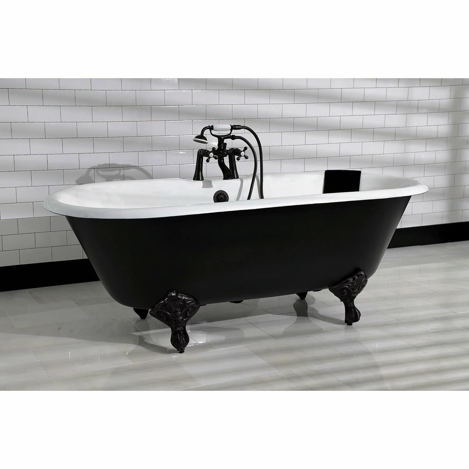 Aqua Eden VBT7D663013NB0 66-Inch Cast Iron Double Ended Clawfoot Tub With 7-Inch Faucet Drillings, Black/White/Matte Black