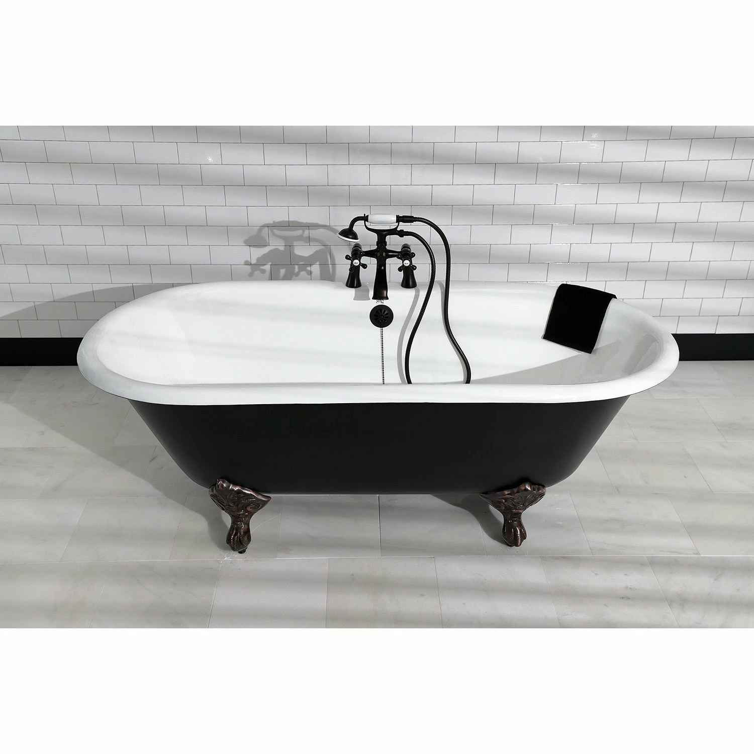 Aqua Eden VBT7D663013NB5 66-Inch Cast Iron Double Ended Clawfoot Tub With 7-Inch Faucet Drillings, Black/White/Oil Rubbed Bronze - Image 3