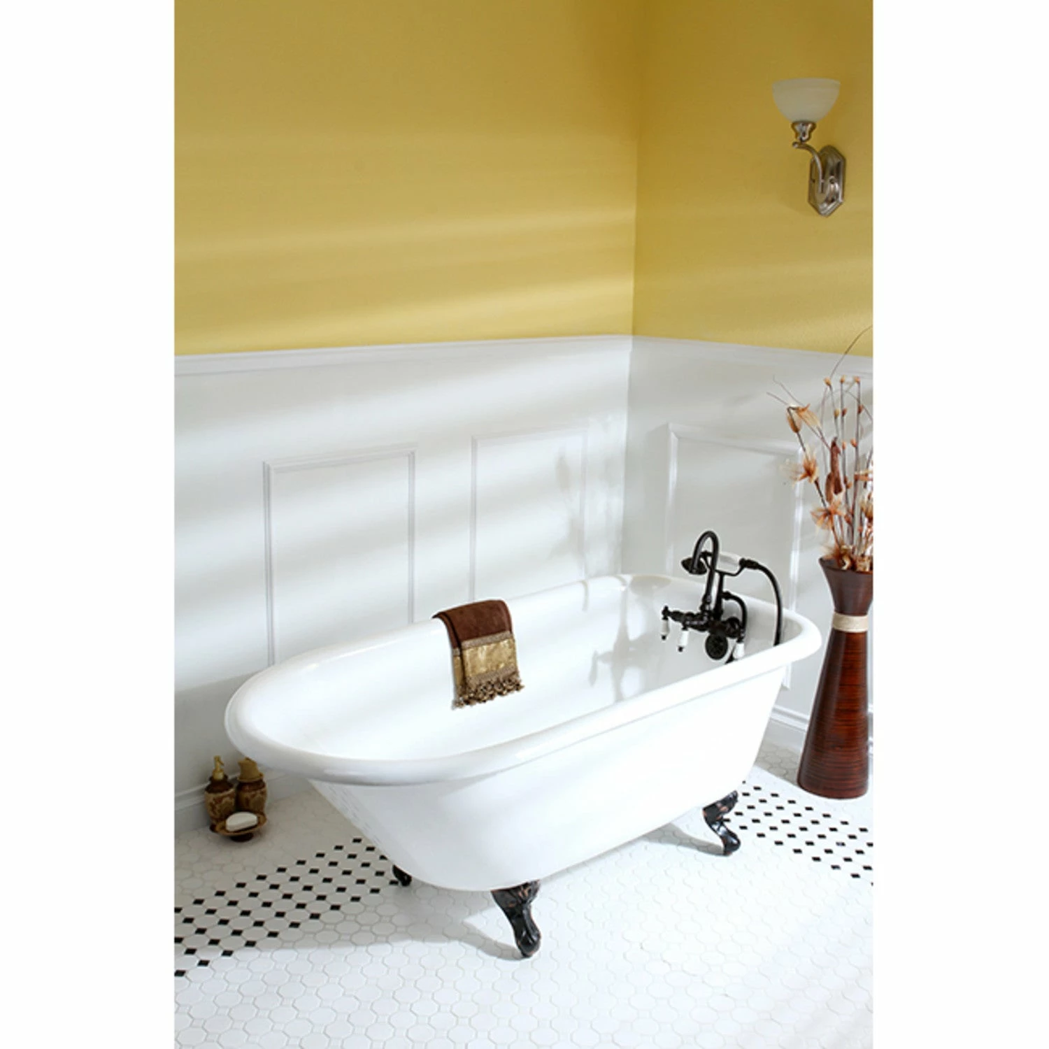 Aqua Eden VCT3D603019NT5 60-Inch Cast Iron Roll Top Clawfoot Tub With 3-3/8 Inch Wall Drillings, White/Oil Rubbed Bronze - Image 4