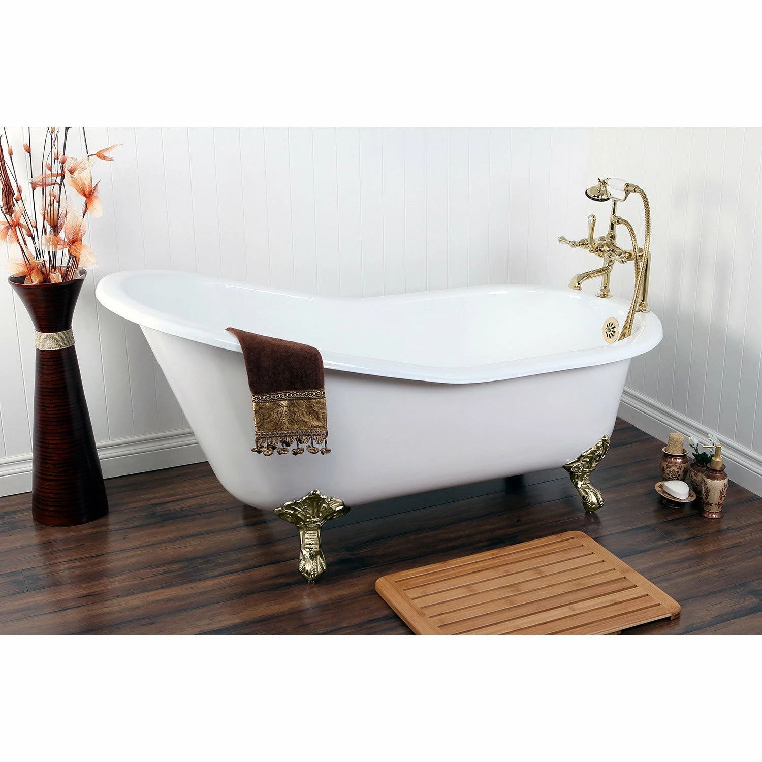 Aqua Eden VCT7D653129B2 61-Inch Cast Iron Single Slipper Clawfoot Tub With 7-Inch Faucet Drillings, White/Polished Brass