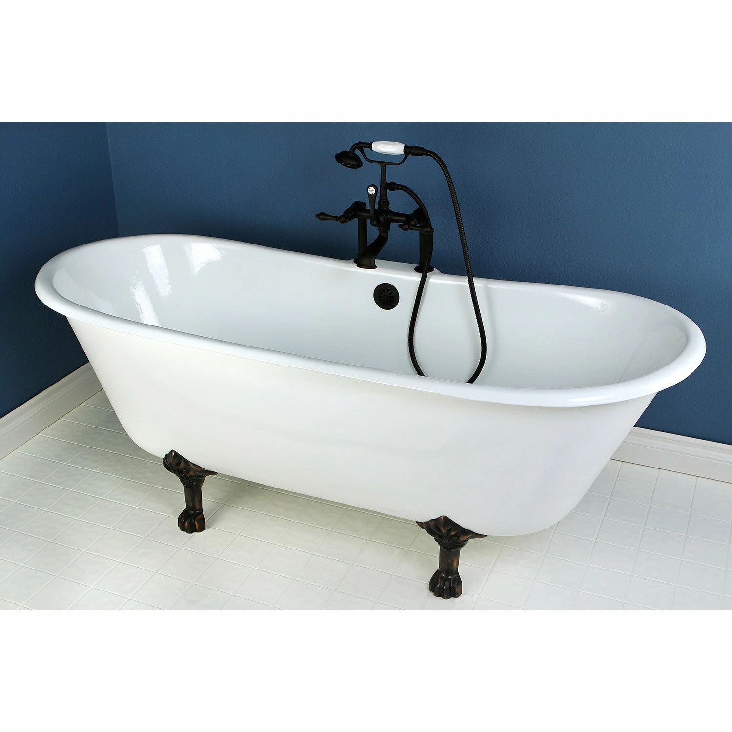 Aqua Eden VCT7D6728NH5 67-Inch Cast Iron Double Slipper Clawfoot Tub With 7-Inch Faucet Drillings, White/Oil Rubbed Bronze