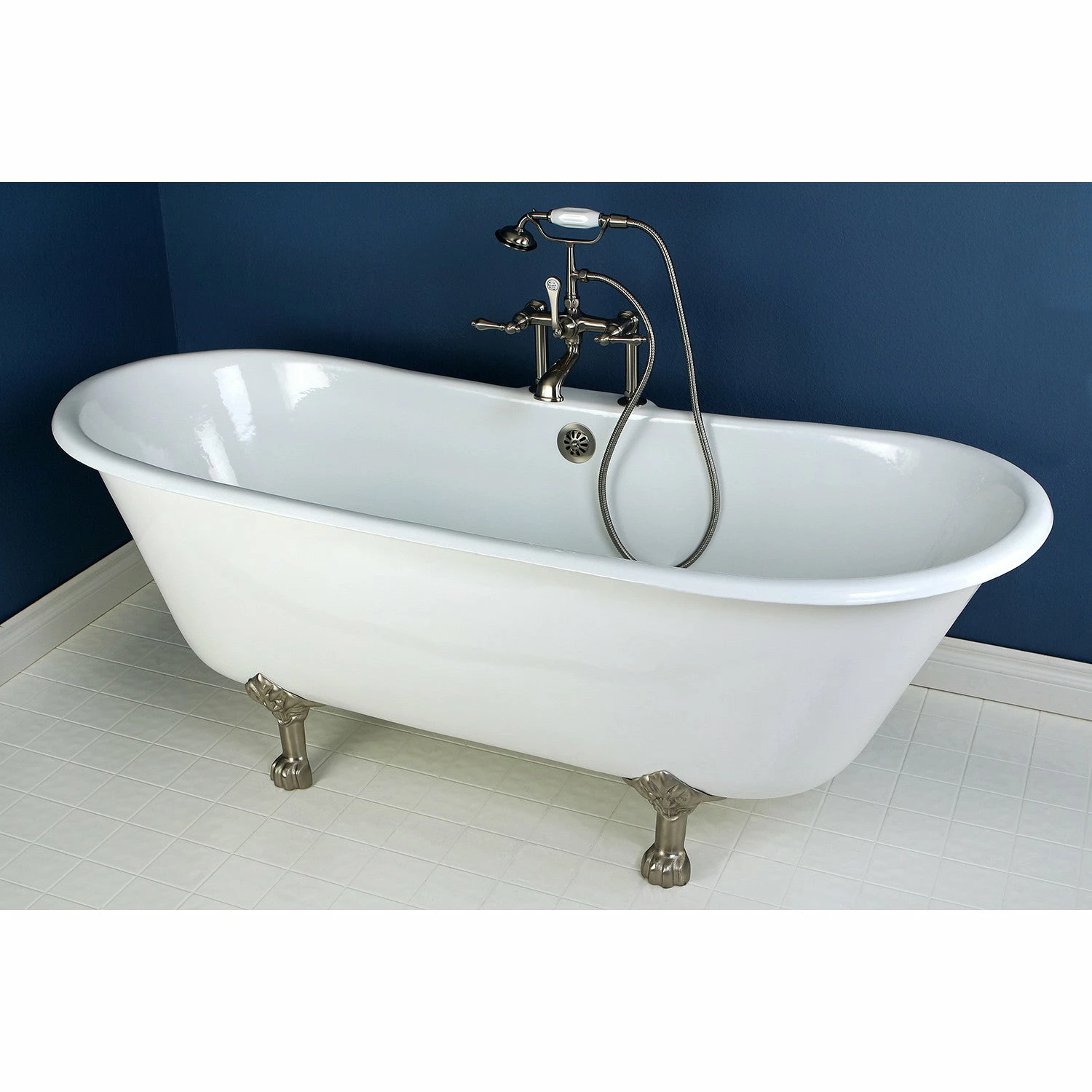 Aqua Eden VCT7D6728NH8 67-Inch Cast Iron Double Slipper Clawfoot Tub With 7-Inch Faucet Drillings, White/Brushed Nickel - Image 3
