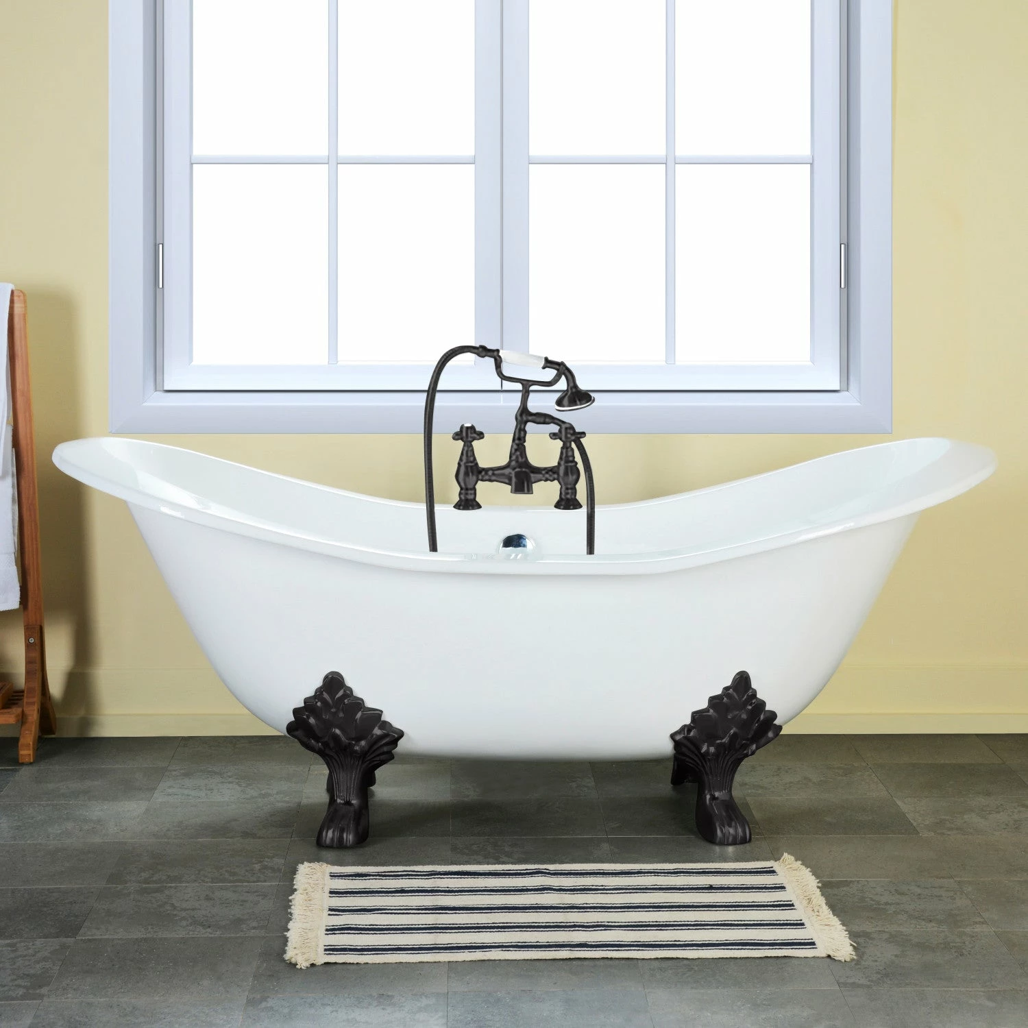 Aqua Eden VCT7DS6130NC0 61-Inch Cast Iron Double Slipper Clawfoot Tub With 7-Inch Faucet Drillings, White/Matte Black
