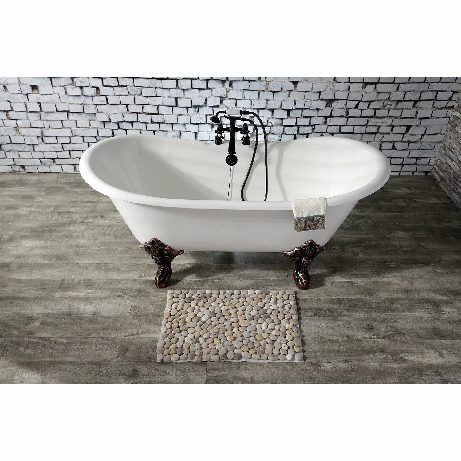 Aqua Eden VCT7DS6731NL5 67-Inch Cast Iron Double Slipper Clawfoot Tub With 7-Inch Faucet Drillings, White/Oil Rubbed Bronze - Image 5