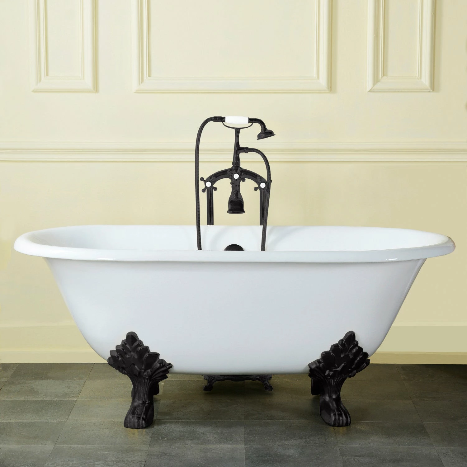 Aqua Eden VCTND603119NC0 60-Inch Cast Iron Double Ended Clawfoot Tub (No Faucet Drillings), White/Matte Black