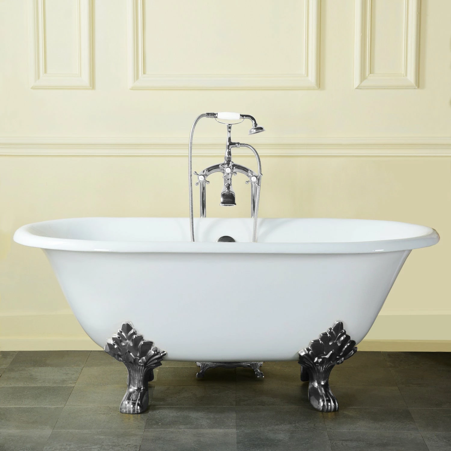 Aqua Eden VCTND603119NC1 60-Inch Cast Iron Double Ended Clawfoot Tub (No Faucet Drillings), White/Polished Chrome