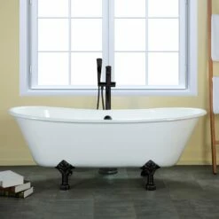 Aqua Eden VCTND6728NH0 67-Inch Cast Iron Double Slipper Clawfoot Tub (No Faucet Drillings), White/Matte Black